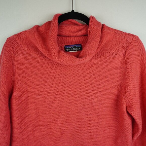 Patagonia Lambswool‎ Blend Pink Pullover Cowl Neck Sweater Size Small - Picture 3 of 8